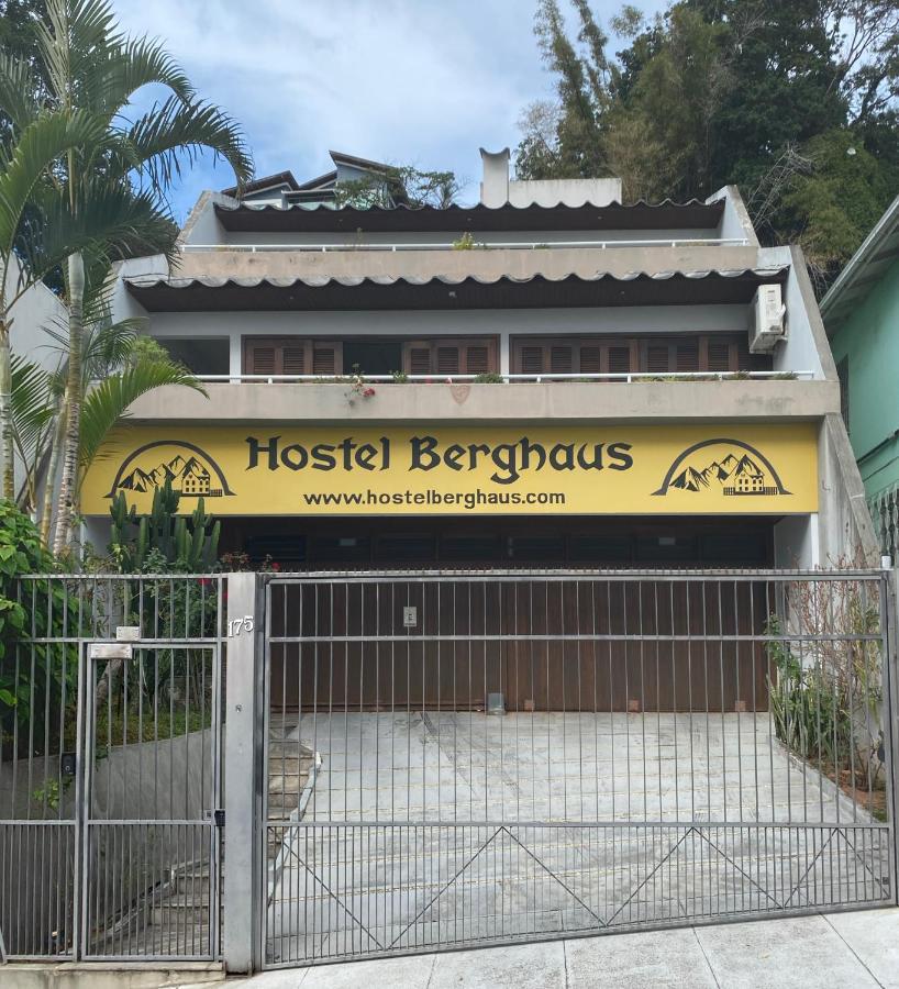 Hostal Berghaus